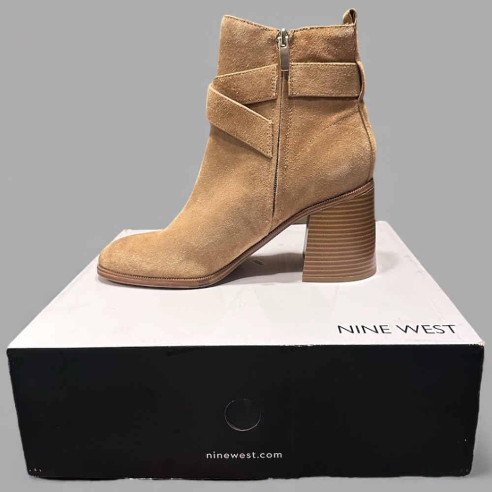NIB! Nine West Women Needyou Round Toe Block Heel Dress Booties, Medium Natural